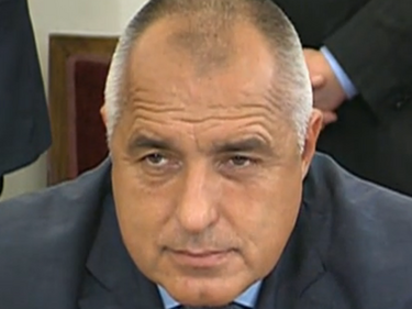 Борисов призова министрите да не участват в кампанията за местния вот