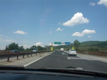 Сърбия завършва магистралата до Калотина