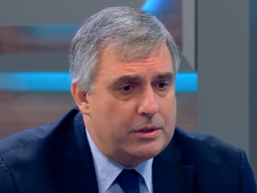 Връщат принудителното пенсиониране?