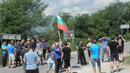 Сблъсъци между протестиращи и полиция в Гърмен