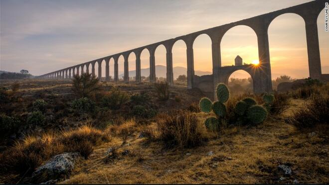  
Мексико:  Aqueduct of Padre Tembleque hydraulic system.