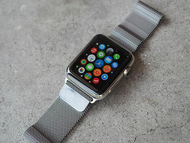 Apple вече държи 75% от пазара на смарт часовници