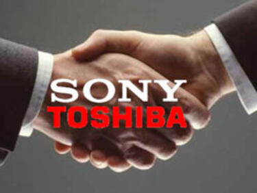 Toshiba продава бизнеса си с камера сензори на Sony