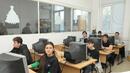МОН предлага часовете по чужд език в езиковите гимназии да се намалят наполовина