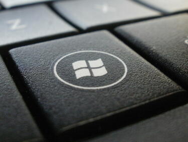 Microsoft дава още една година на Windows 7 PC-тата