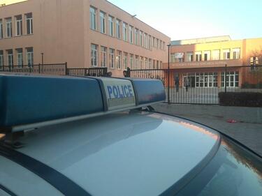 Започна разследване на убийството в Сливенската гимназия