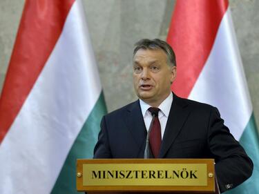 Орбан: Няма да пуснем и един мигрант, ЕС е парализирана, имаме право на самотобрана