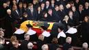 Германия се сбогува с Хелмут Шмит
