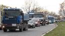 Тапа от ТИР-ове запуши международното шосе в Русе