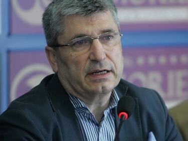 Илиян Василев: Има опит за възстановяване на "Южен поток" и "Бургас-Александруполис"