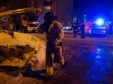 Пететажна жилищна сграда се срути в Русия! Има жертви 