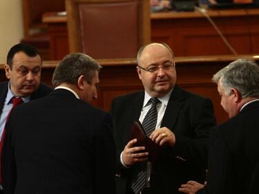 ДПС: Парламентът да проучи намесата на Турция и Русия във вътрешните ни работи