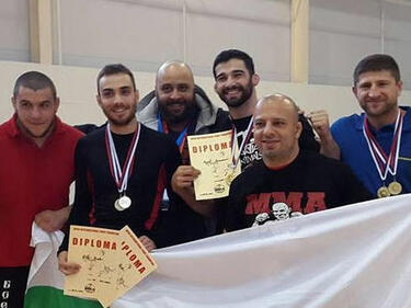 Българските бойци със седем медала от балканското по ММА и Комбат Рейсинг