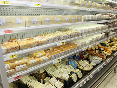 Производители: 60% от сиренето и кашкавала на пазара са фалшиви
