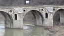 Мостът на Кольо Фичето до Бяла се руши, културното министерство нехае 