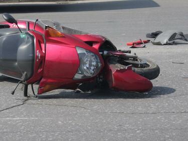 Катастрофа с мотопед отне живота на мъж