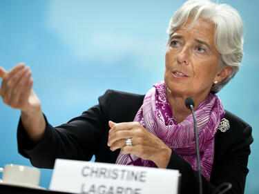 И МВФ ще нищи „Документите от Панама“