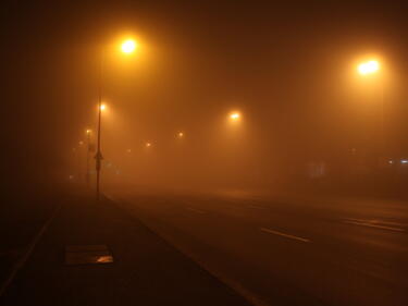 Ако пътувате тази вечер, ваши спътници ще са мъгла, мокри настилки и трафик