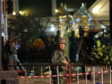 Загинали и ранени при атентат в Тайланд