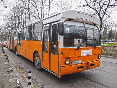 Катастрофа между 2 автобуса в София