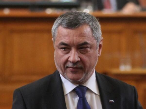 Валери Симеонов: Трябва повече полиция в курортите!