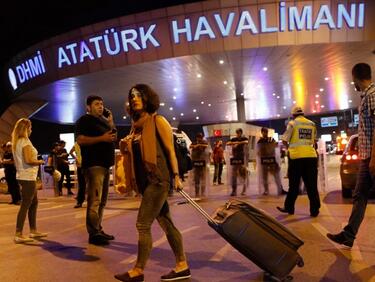50 убити в Турция, сред жертвите има чужденци
