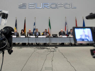 Европол ще лови джихадисти сред бежанците в Гърция