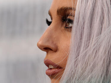 Лейди Гага е била пред фалит след турнето си
