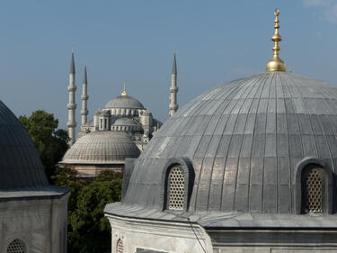 Босненска джамия даде минарето си под наем
