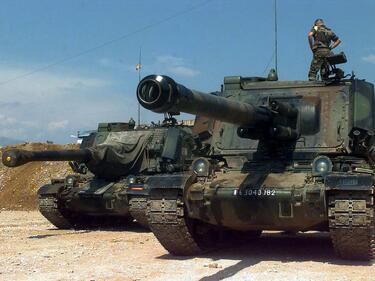 Франция разполага артилерия в Ирак в помощ на местната армия
