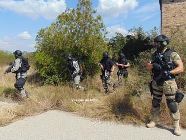 Антитерористично учение с над 300 души се проведе в Пловдив