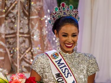 Красавица стана "Мис Венецуела" на връх рождения си ден (СНИМКИ)
