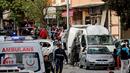 Взривиха бомба пред полицейски участък в Истанбул (ОБНОВЕНА 3; СНИМКИ)