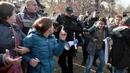 Турската полиция пощуря! Млати с палки протестиращи жени