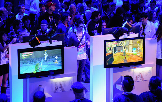 Геймъри от цял свят посетиха E3 Expo, за да се докоснат до най-новите игри в света. 
