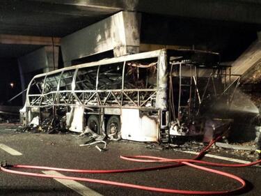 Трагедия в Италия! Автобус с унгарски ученици изгоря, много жертви