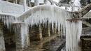 България скована от студ и мраз