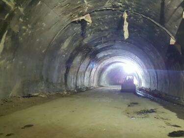 Ръждясала конструкция е причината за трагедията в тунела на „Хемус“