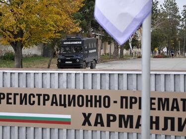 Пожар горя при бежанците в Харманли