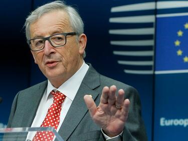 Юнкер обърна палачинката, поиска разделение в ЕС
