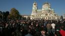 Опасност! Българите се разочароват от демокрацията, харесват авторитарни лидери