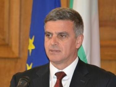 Военният министър: Няма риск от атентати в България