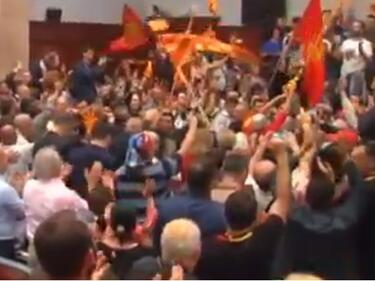 Събитията в Македония стреснаха българските политици и държавници