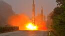 Заплахата от Северна Корея продължава! Нова балистична ракета (СНИМКИ/ВИДЕО)