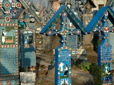 Има едно весело гробище в света, при това съвсем наблизо (СНИМКИ)