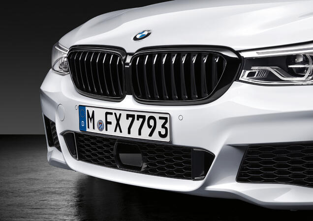Още първите BMW-та 6 Gran Turismo идват с компоненти на M Performence (СНИМКИ)