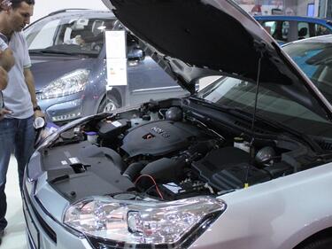 Mahle взима контролен пакет от Behr