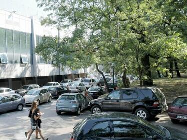 От понеделник действа пълна забрана за коли в Борисовата градина