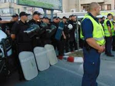 Отвориха полицейска приемна в ромската махала в Асеновград (ВИДЕО)