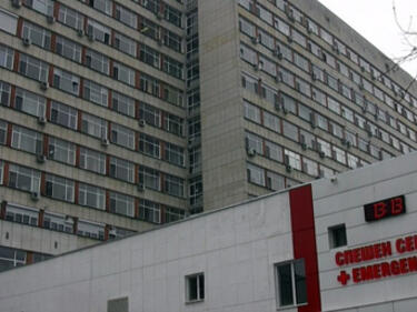 Баща би медсестра в Пловдив